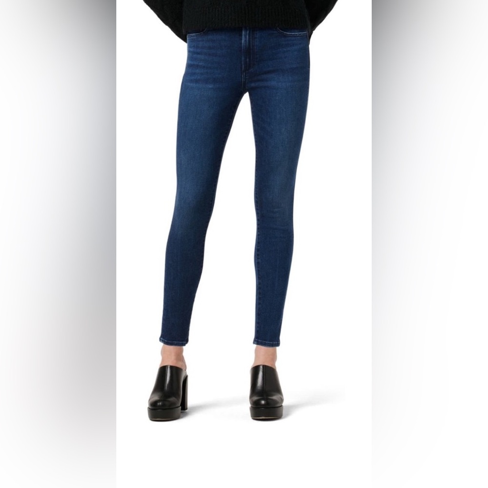 Joe’s NWT The Charlie High Rise Skinny Ankle Hundred Percent Size 25